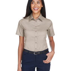 Women's Easy Blend™ Short Sleeve Twill Dress Shirt with Stain-Release